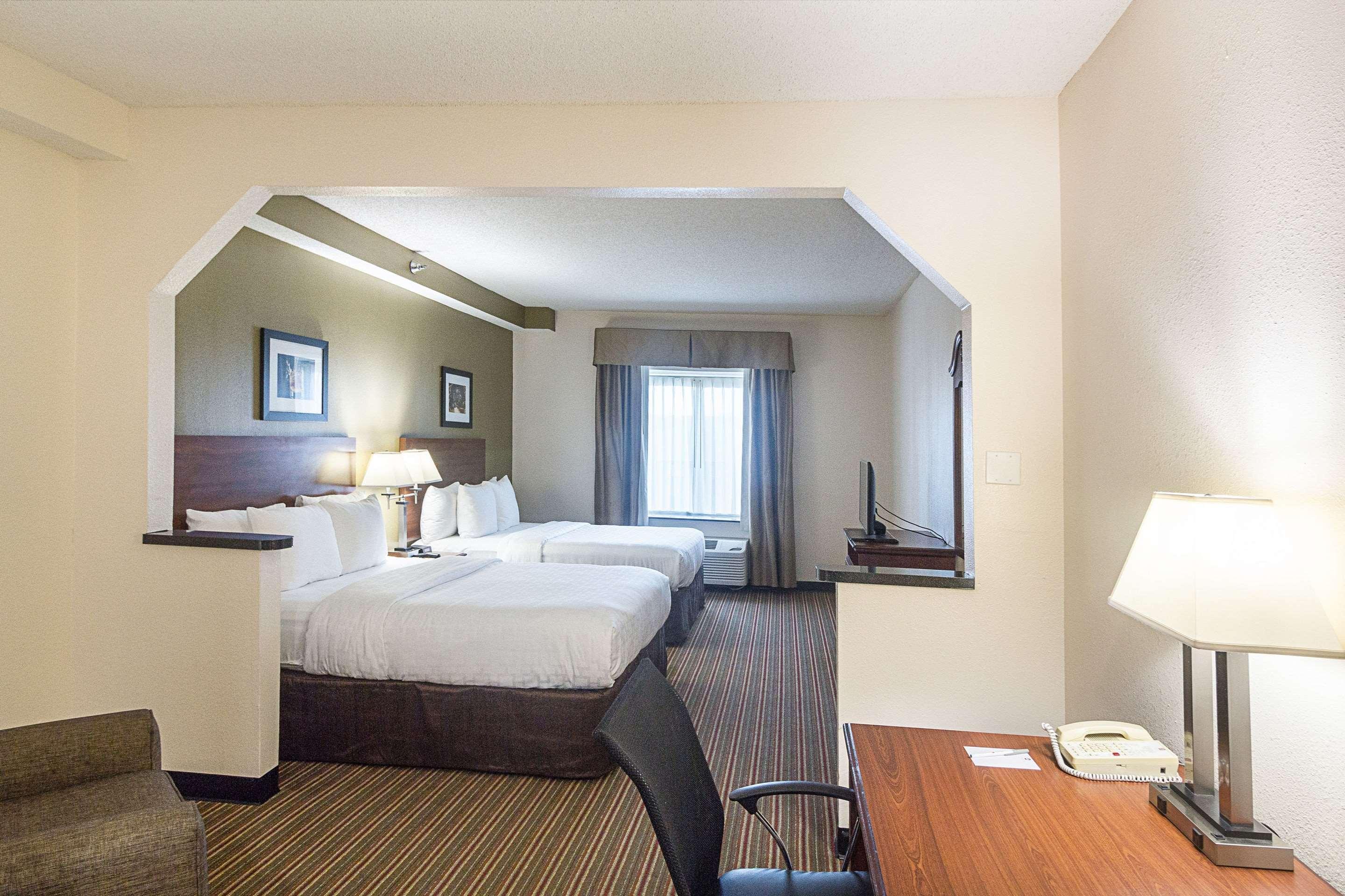 Quality Inn & Suites West Chase Houston Eksteriør billede