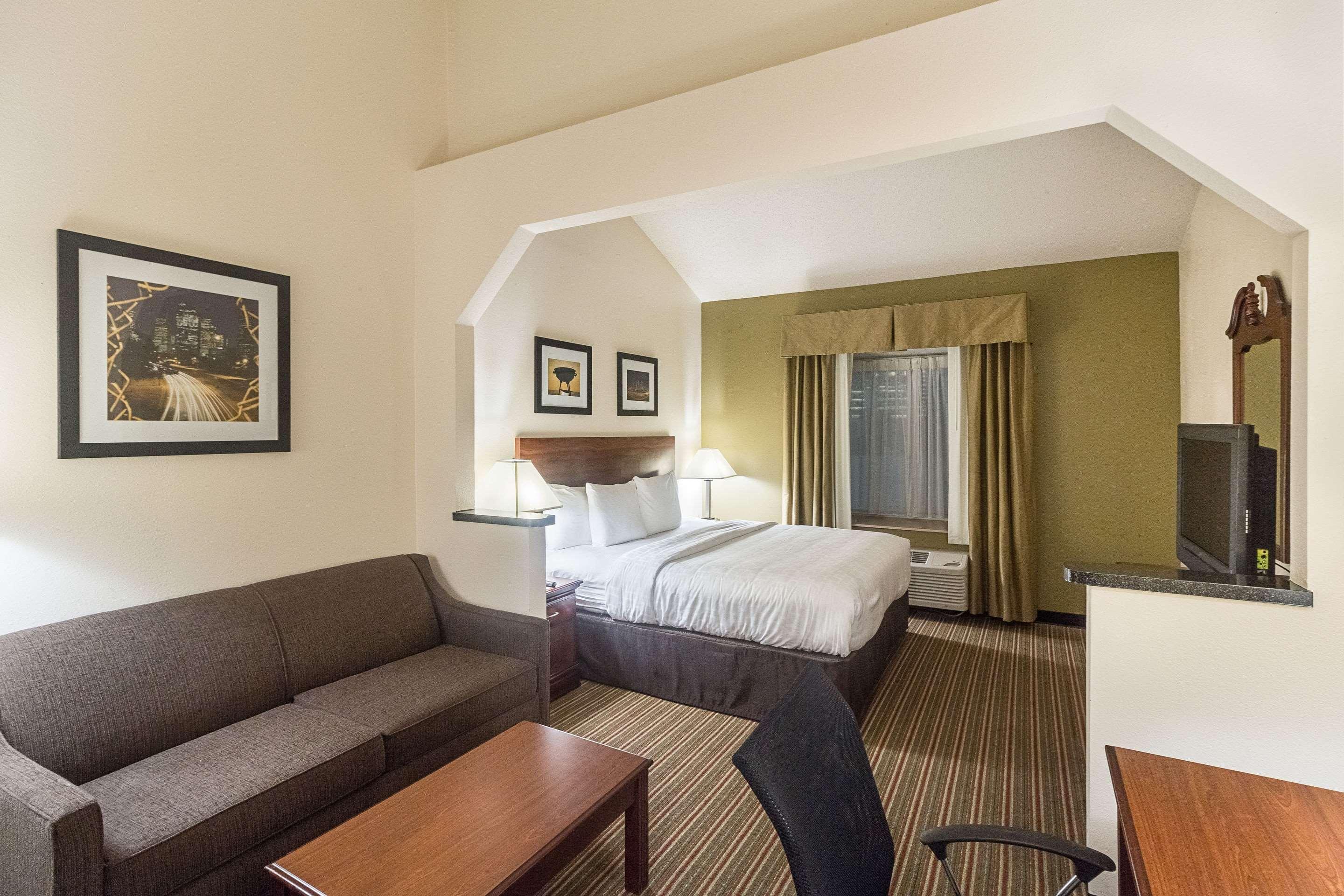Quality Inn & Suites West Chase Houston Eksteriør billede