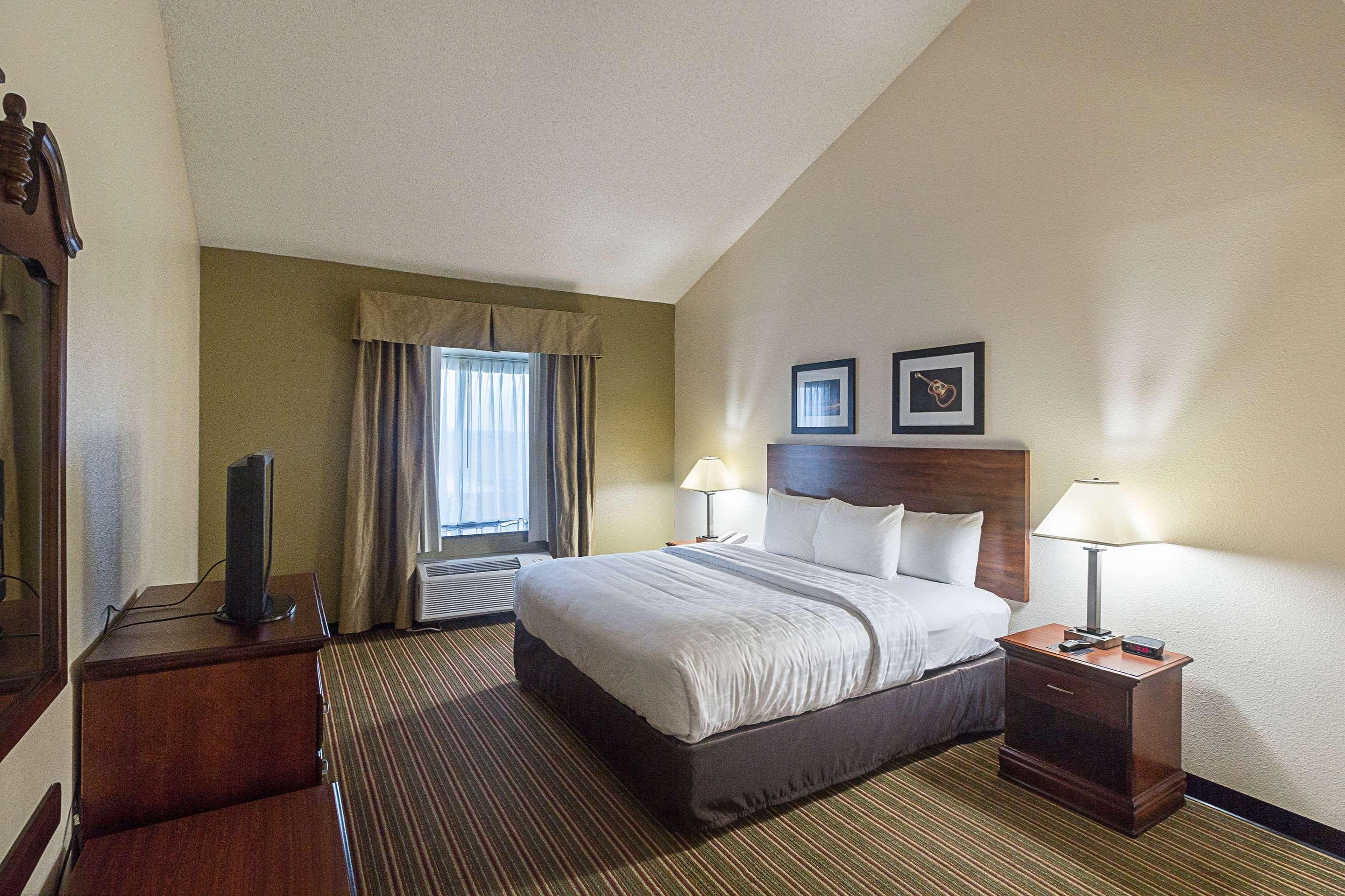 Quality Inn & Suites West Chase Houston Eksteriør billede